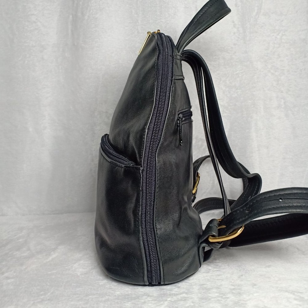 Tignanello Small vintage style leather backpack - Picture 5 of 10